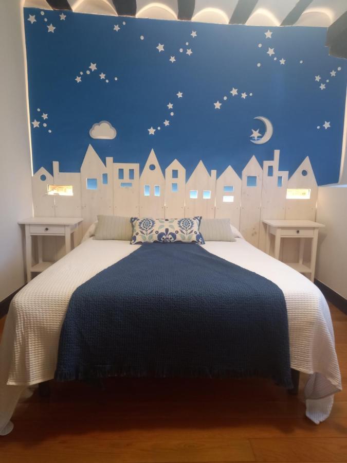 Hotel Dona Lola Izarra Exteriör bild